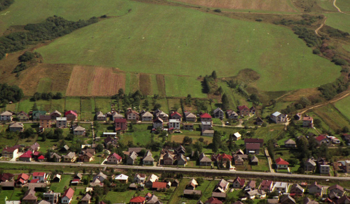 3. fotografia fotogalérie Letecké zábery obce 2006