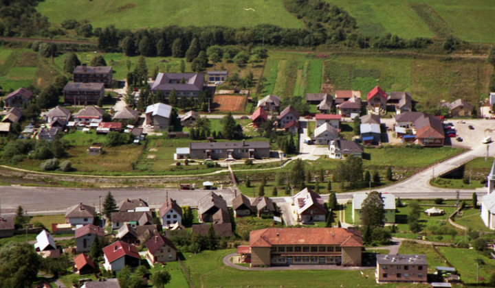 22. fotografia fotogalérie Letecké zábery obce 2006