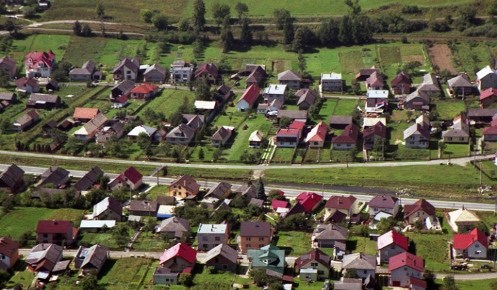 24. fotografia fotogalérie Letecké zábery obce 2006