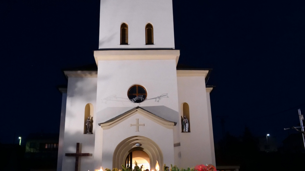 Fotografia fotogalérie Rozsvietenie vianočného stromčeka