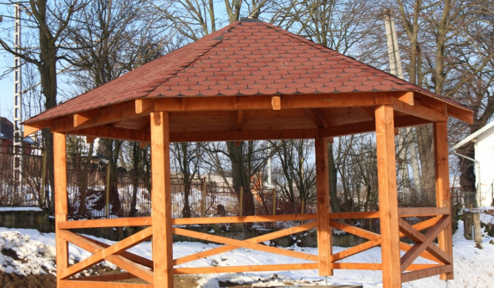 5. fotografia fotogalérie Pomoc z EÚ 2014 - 2020 / Budovanie vstupných prvkov drobnej infraštruktúry - foto