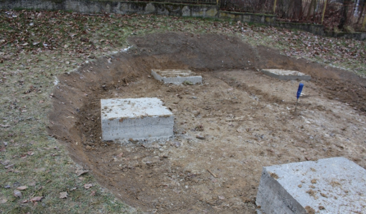 17. fotografia fotogalérie Pomoc z EÚ 2014 - 2020 / Budovanie vstupných prvkov drobnej infraštruktúry - foto