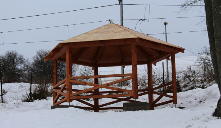 25. fotografia fotogalérie Pomoc z EÚ 2014 - 2020 / Budovanie vstupných prvkov drobnej infraštruktúry - foto