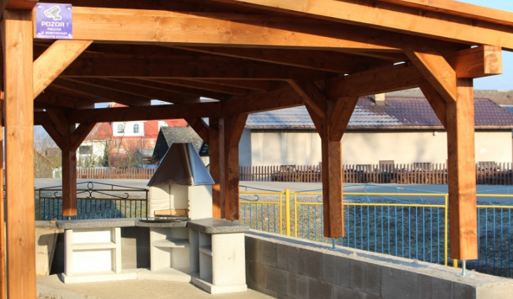 34. fotografia fotogalérie Pomoc z EÚ 2014 - 2020 / Budovanie vstupných prvkov drobnej infraštruktúry - foto