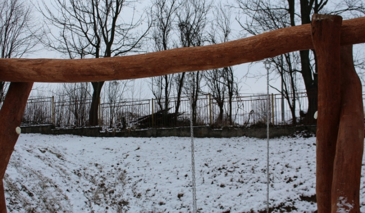 49. fotografia fotogalérie Pomoc z EÚ 2014 - 2020 / Budovanie vstupných prvkov drobnej infraštruktúry - foto