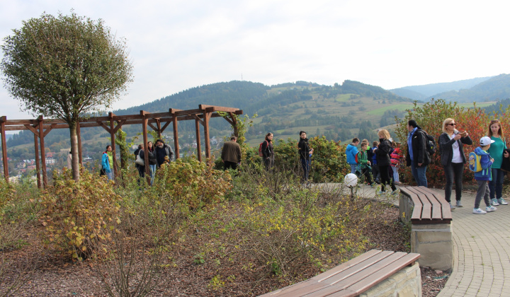 8. fotografia fotogalérie Pomoc z EÚ 2014 - 2020 / Stretnutie rodín z Ľubotína a Muszyny na Kurčíne - foto