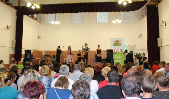 12. fotografia fotogalérie Pomoc z EÚ 2014 - 2020 / Kultúrno-spoločenské podujatie pre deti a mládež údolia rieky Poprad - foto