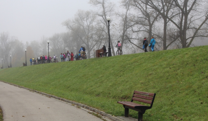 9. fotografia fotogalérie Pomoc z EÚ 2014 - 2020 / Cykloturistický prejazd okolo rieky Poprad - foto