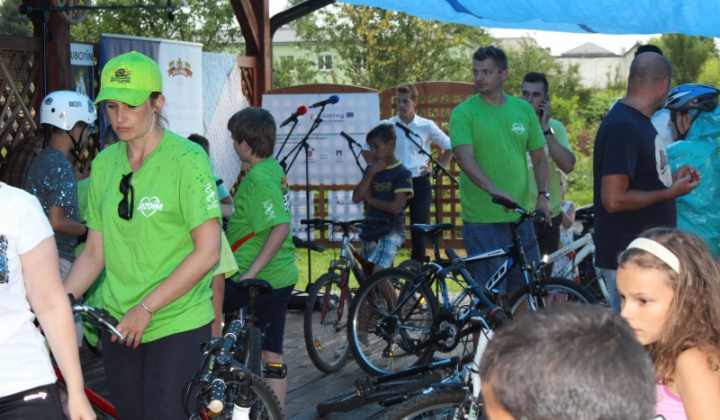 11. fotografia fotogalérie Pomoc z EÚ 2014 - 2020 / Cykloturistický prejazd okolo rieky Poprad - foto